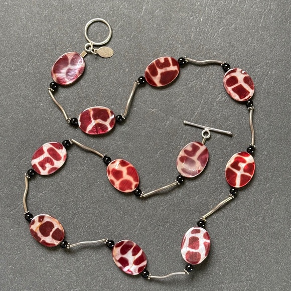 HANDMADE ARTISAN DONNA DRESSLER Signed Necklace Mother of Pearl 925 Toggle 21" - Picture 7 of 9